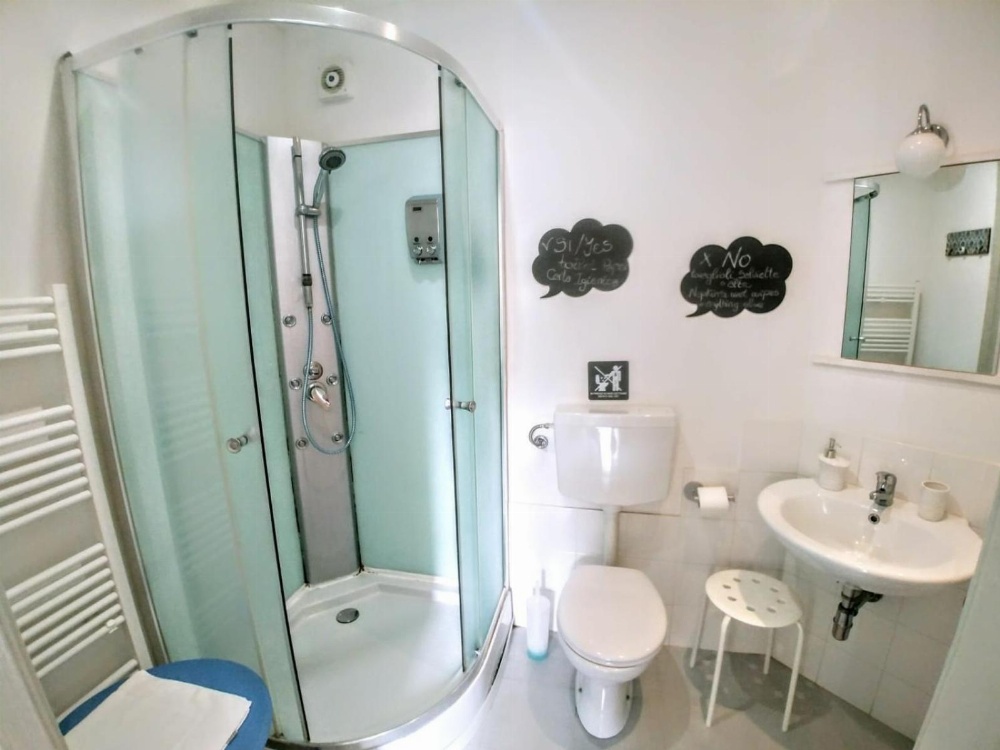 B&B Next Stop Main image